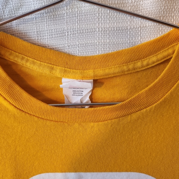 2 McDonald's Employees t-shirts - Picture 8 of 8